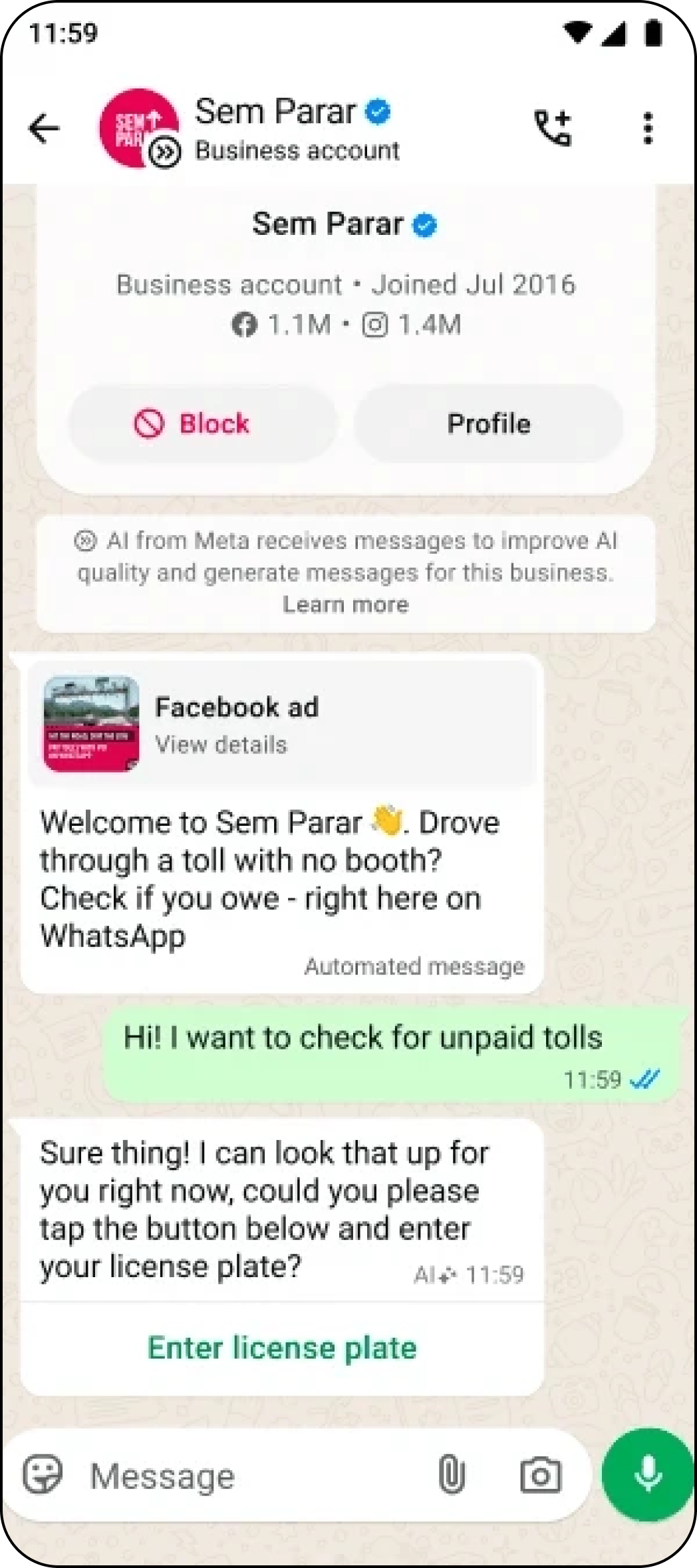 Sem Parar WhatsApp chat: a Facebook ad opens the conversation, the customer asks about unpaid tolls, and the agent asks for their license plate.